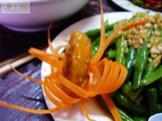萝卜 简单 雕花 教学 图片 泰国 猪肉 和 雕刻 胡 萝卜 ...